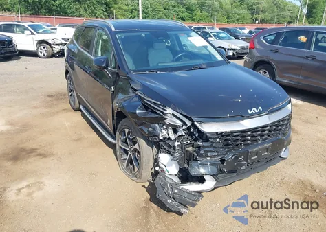 2023 Kia Sportage Hybrid Ex z USA, uszkodzony, nr VIN KNDPVCAG3P7057615